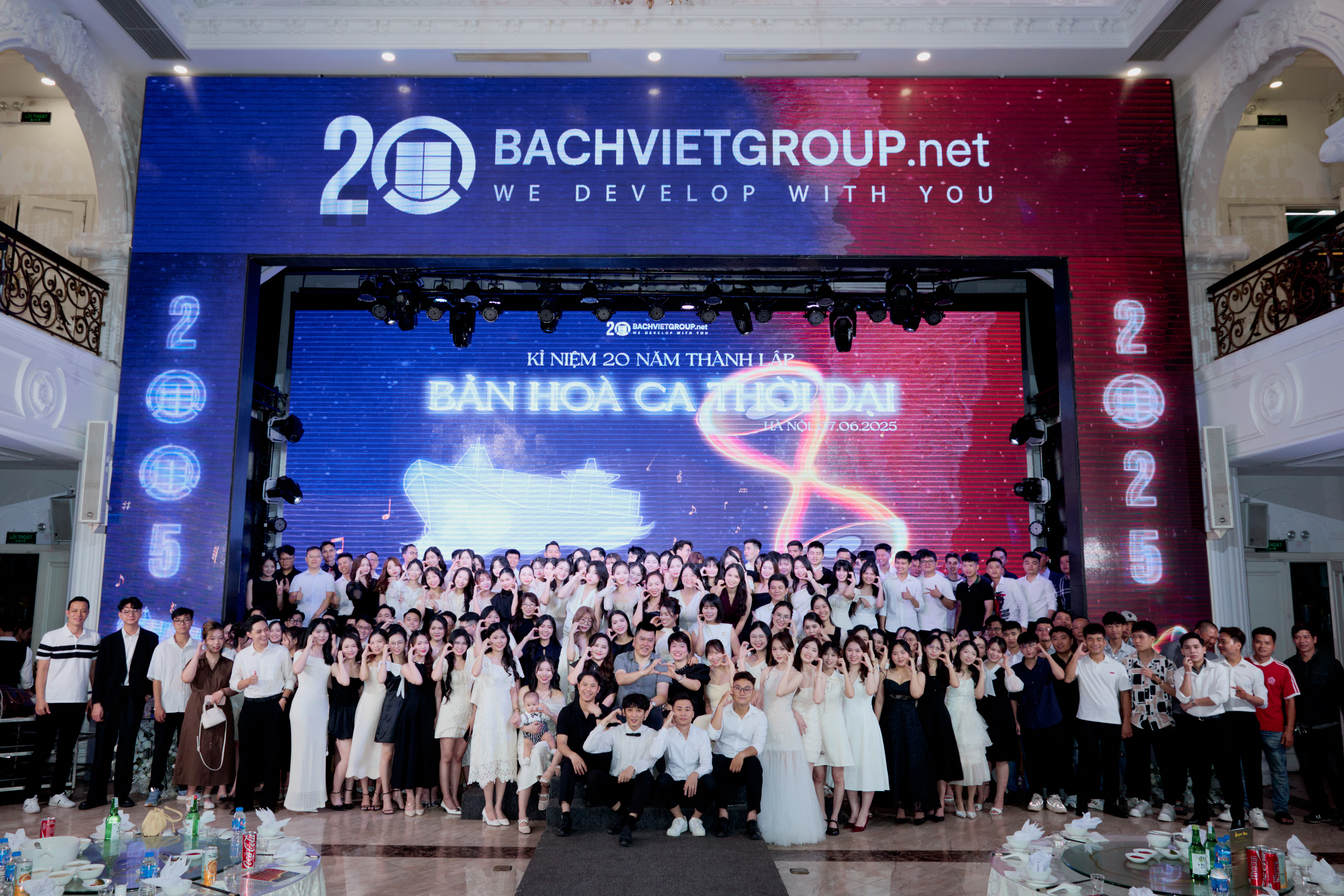 RECAP | TIỆC SINH NHẬT 20 NĂM BÁCH VIỆT – HÀ NỘI KHÉP LẠI MỘT HÀNH TRÌNH ĐẦY XÚC CẢM